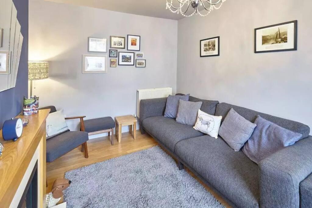 May House 3 Bedroomed House Whitby Bagian luar foto